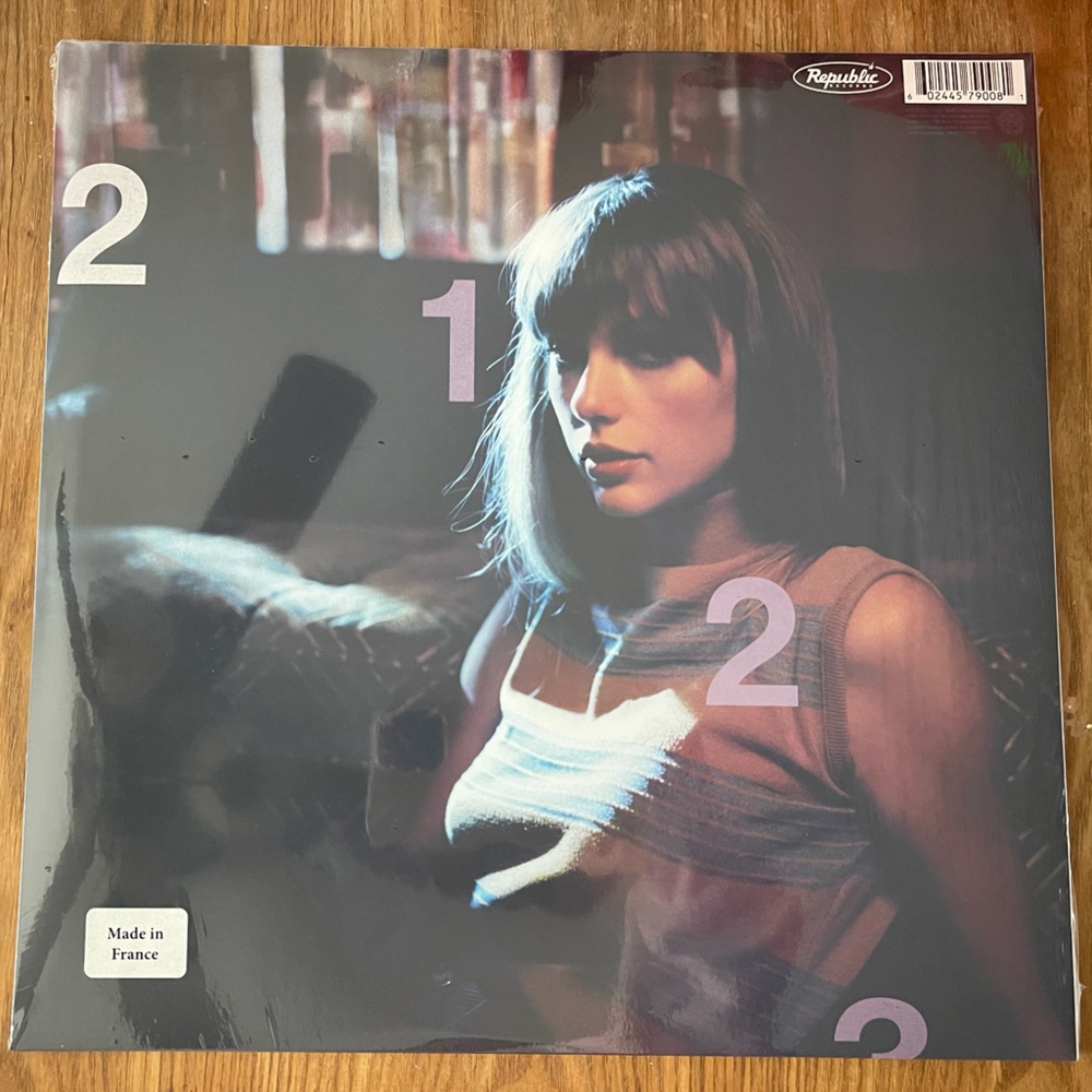 Taylor Swift Midnights Vinyl Record Sealed - lavender marbled disc - Picture 2 of 2